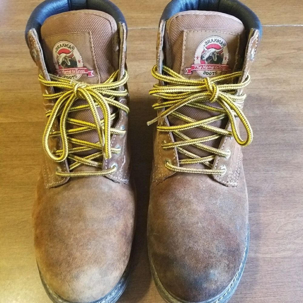 🚫SOLD 🚫Brahma waterproof boots size 9.5